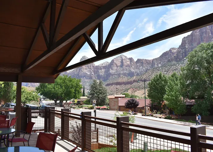 Zion Canyon Lodge