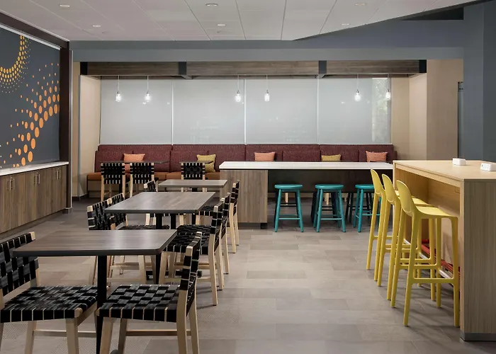 Tru By Hilton Miami West Brickell