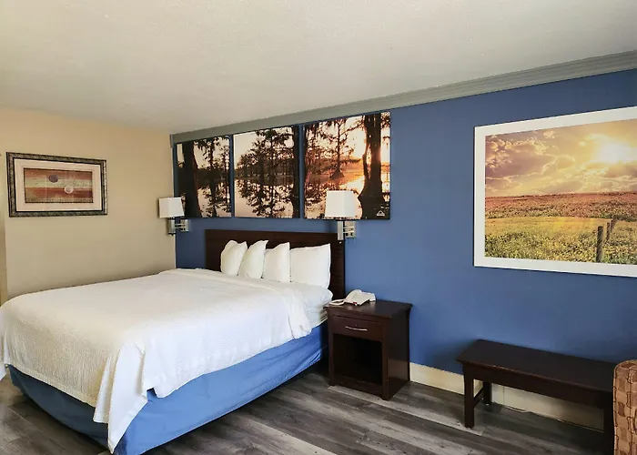 Days Inn By Wyndham Rosenberg