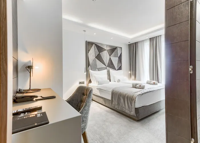 Time Boutique Hotel