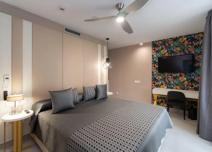 Hotel Perla Del Sur