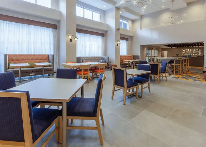 Hampton Inn & Suites Bloomfield Hills Detroit