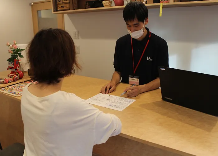 Plat Hostel Keikyu Haneda Home