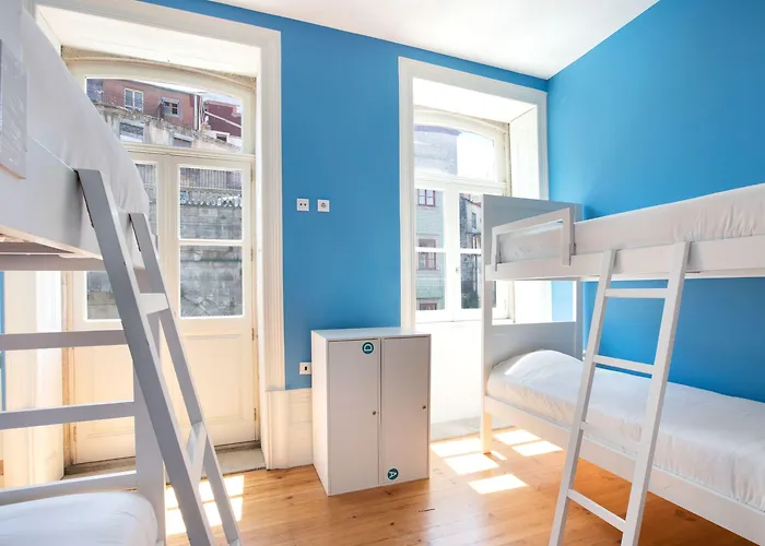 Best Guest Porto Hostel