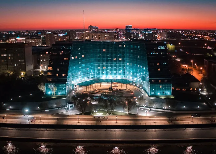 River Palace Hotel