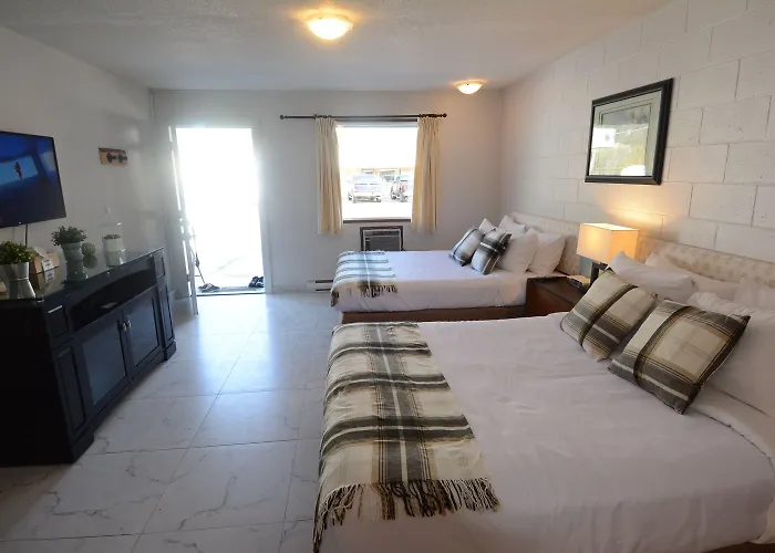 Christina Lake Motel And Rv Park