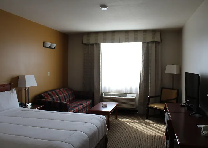 Foxwood Inn And Suites