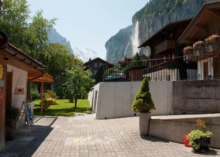 Valley Hostel