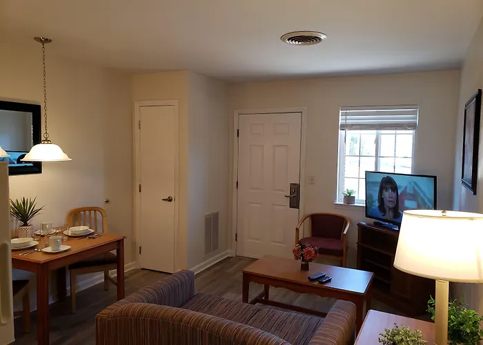 Affordable Suites Graham
