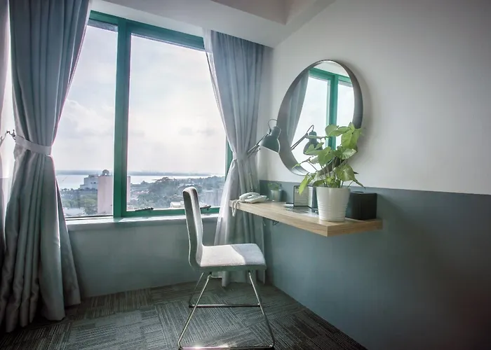 Z Hotel