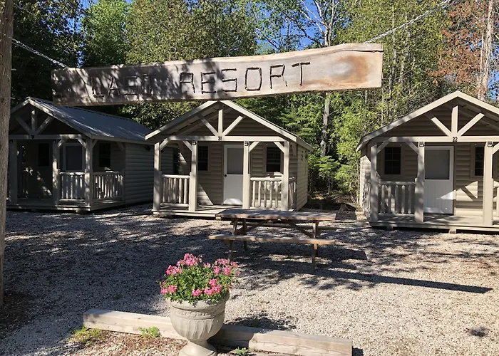 Adventure The Bruce Inn - Recently Renovated With Outdoor Hot Tub