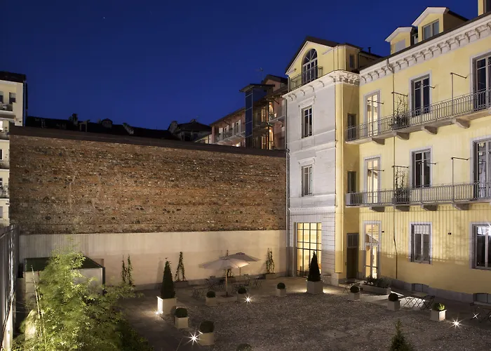Opera35 Boutique Hotel