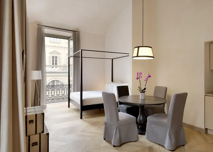 Opera35 Boutique Hotel