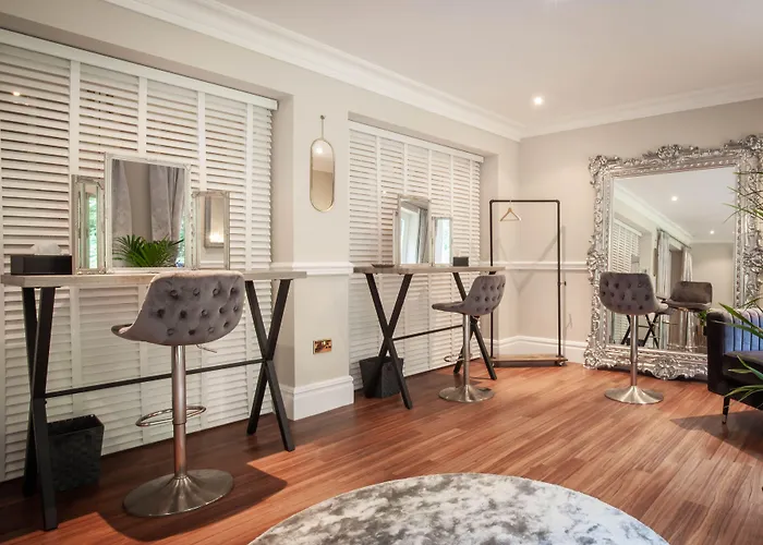 The Dower House Hotel