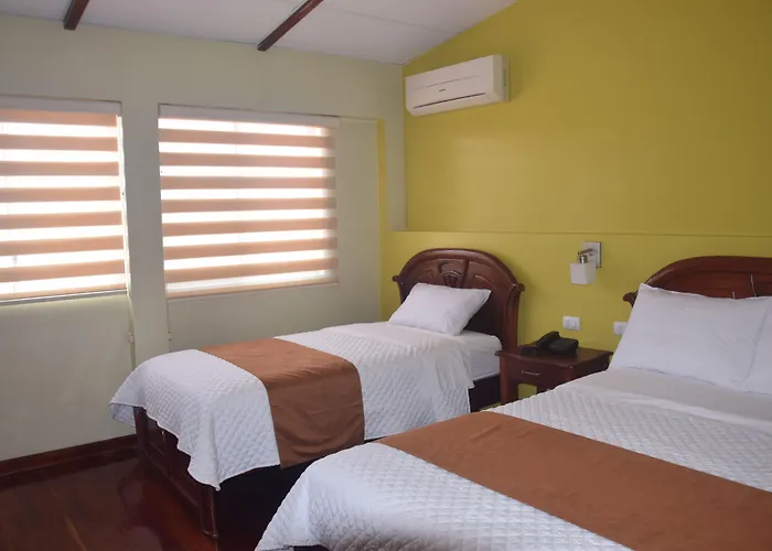 Hotel Cayapas Esmeraldas