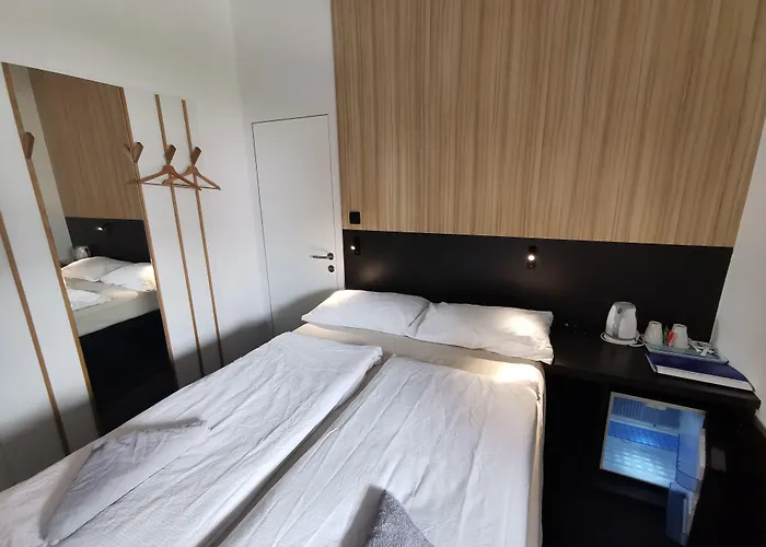 Cha Cha Rooms
