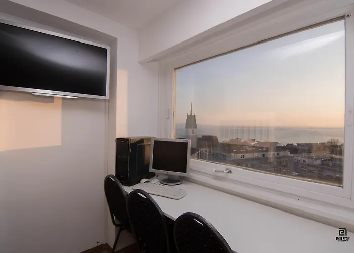 Skyhostel Friedrichshafen