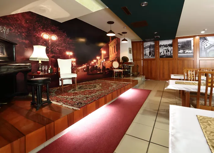 Hotel Nostalgia