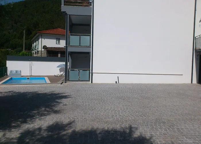 Hotel Lagoa Azul Do Geres
