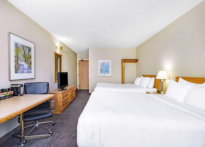 Travelodge By Wyndham Bridgewater