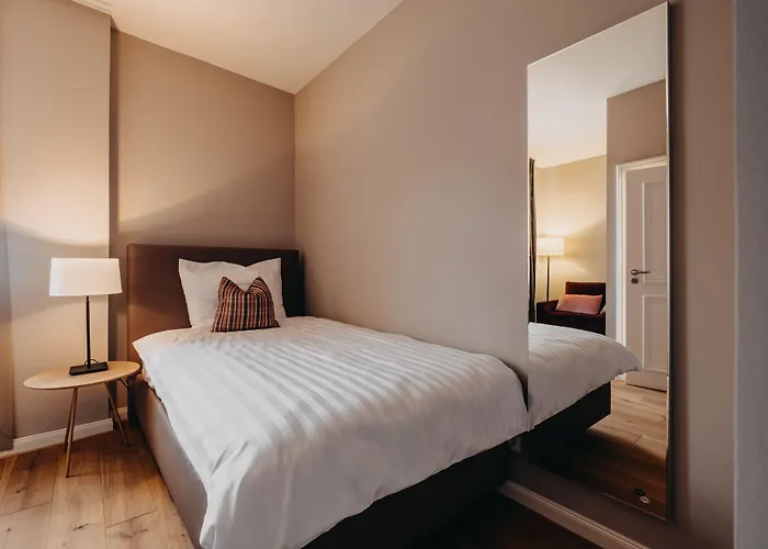 Hotel Zum Heidkrug & Cafe Lil
