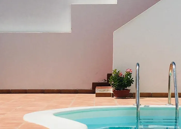 Surfers Retreat (Adults Only)