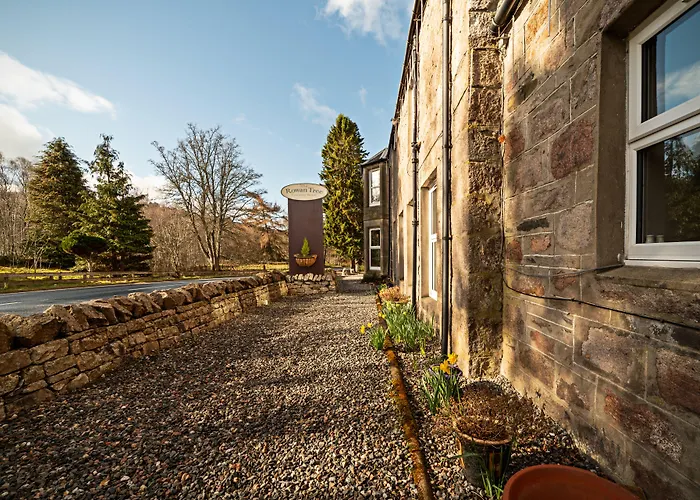The Rowan Tree Country Hotel