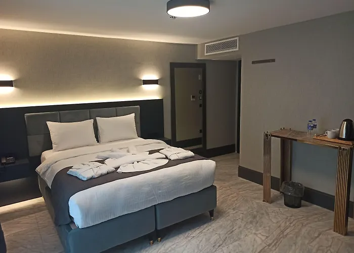 Hotel Kurucesme Business