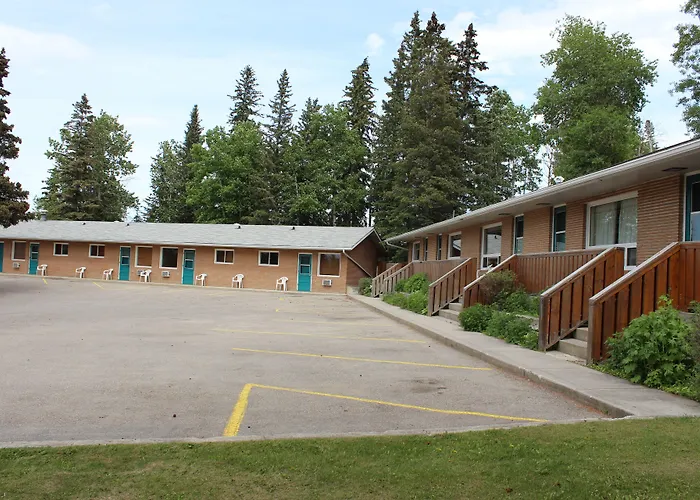 Pines Motel Hinton