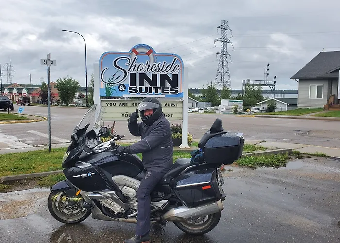 Shoreside Inn&Suites