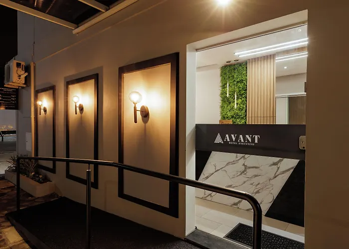 Avant Hotel - Centro da cidade - Melhor localização - 10min de Nova Trento