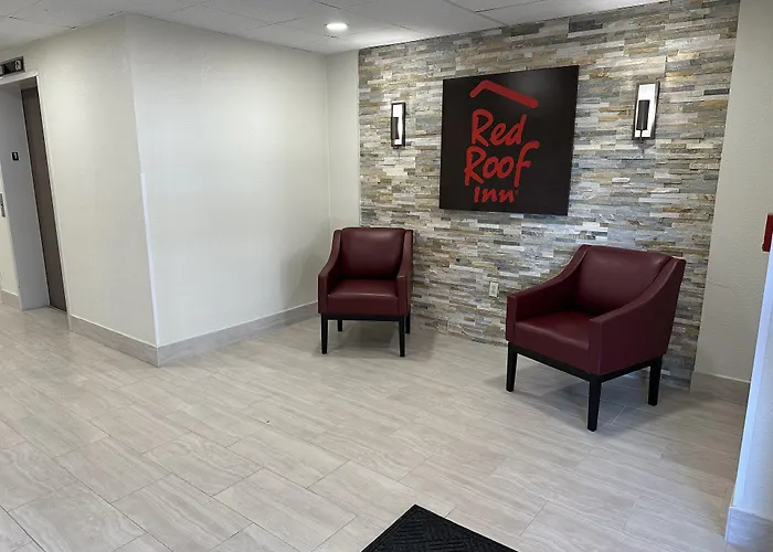 Red Roof Inn Charleston - Dunbar