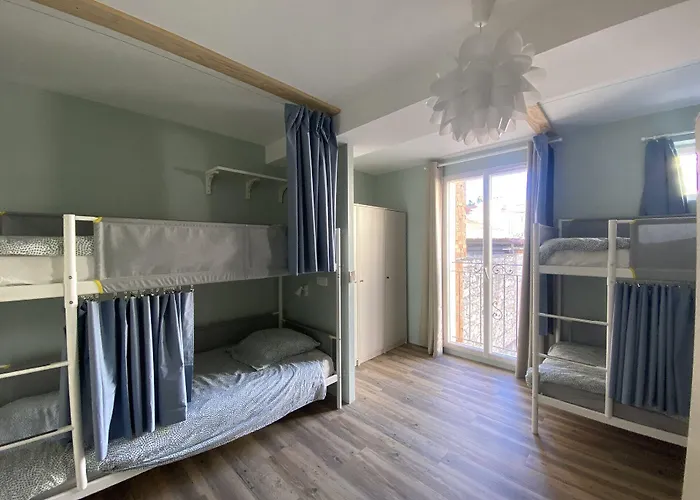 Bohobos Hostel