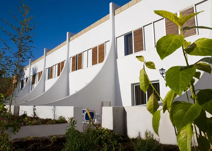 Las Piramides Resort