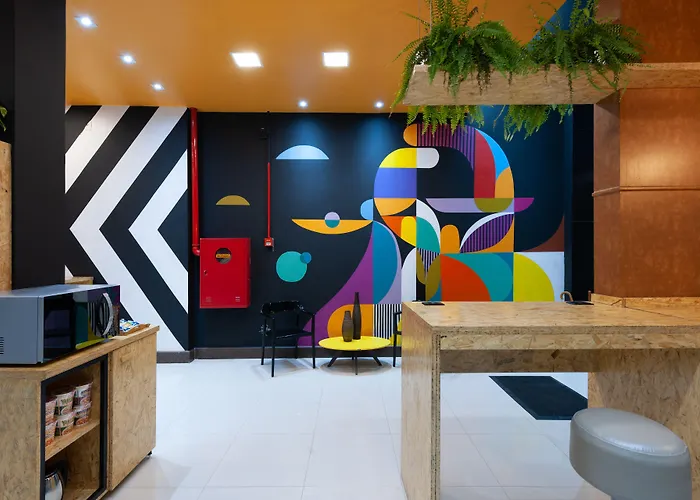 Mural Living Hotel Manaus
