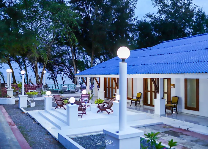 Ceylonta Beach Resort And Spa