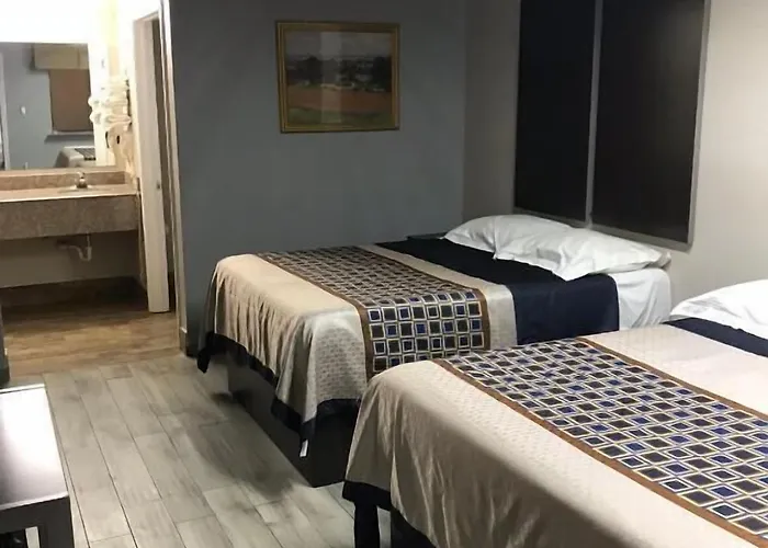 Southtown S.A. Inn