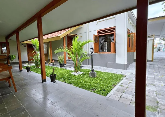 Yuwono Hotel & Villa Malioboro