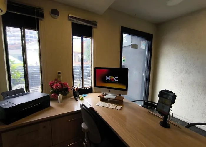 Mec Office Hostel