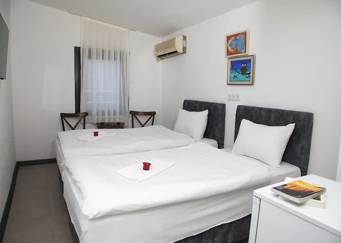 Noya Suites
