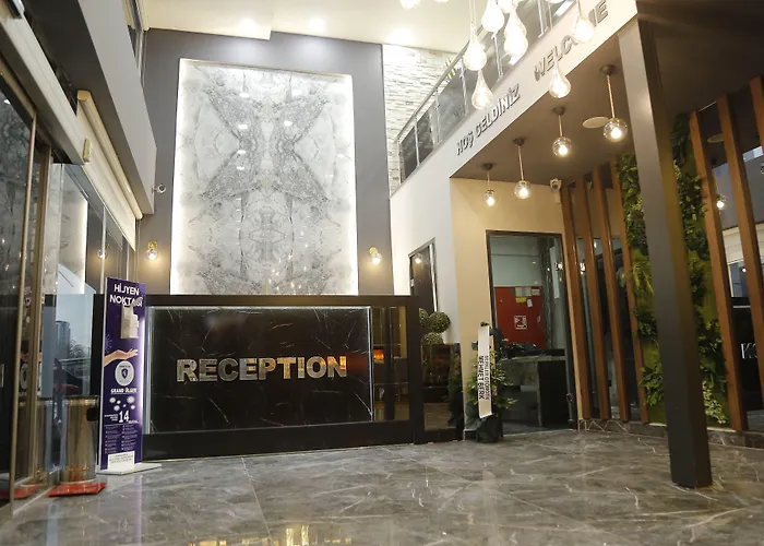 Grand Zara Hotel