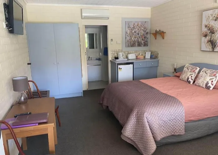 Peterborough Motel