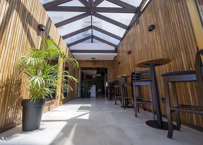 Nobile Hotel Montoya La Barra