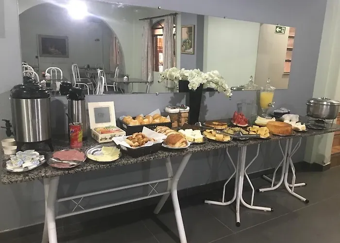 Hotel Caçula