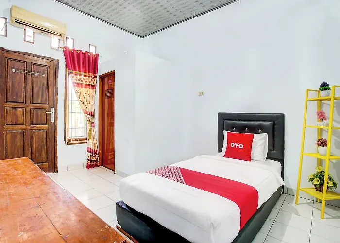 Oyo 3994 Wisma Amalia