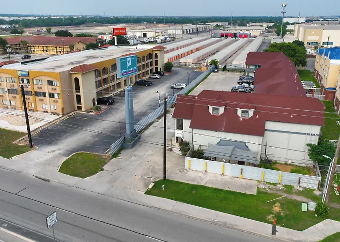 Rittiman Inn And Suites