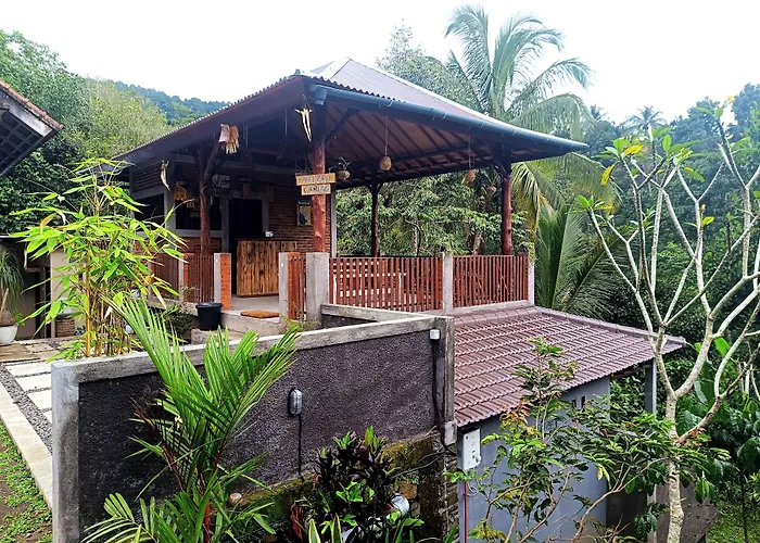 Artomoro Bali