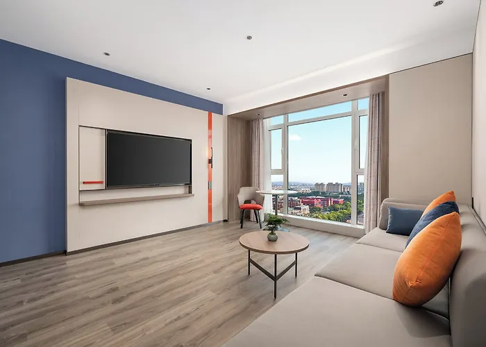 Holiday Inn Express Qingdao Hongdao Station By Ihg - Qingdao International Airport