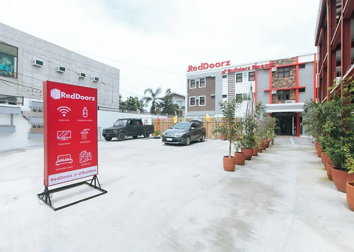 Reddoorz Plus At Dbuilders Poblacion Bgc