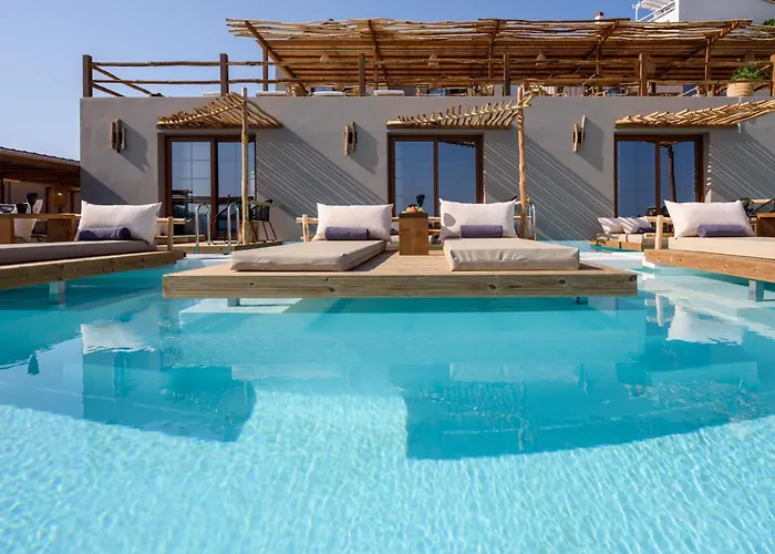 Aletri Swim Up Boutique Hotel